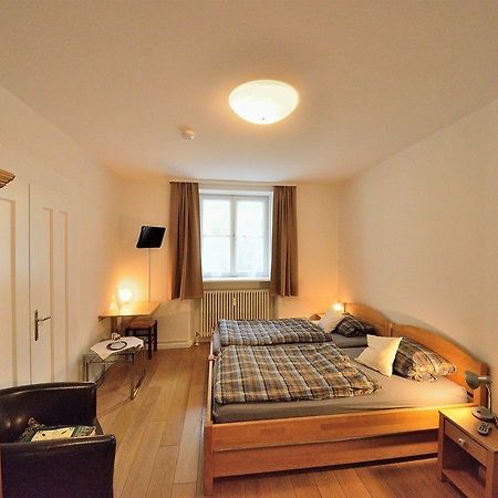 Vier Zimmer München Exteriör bild