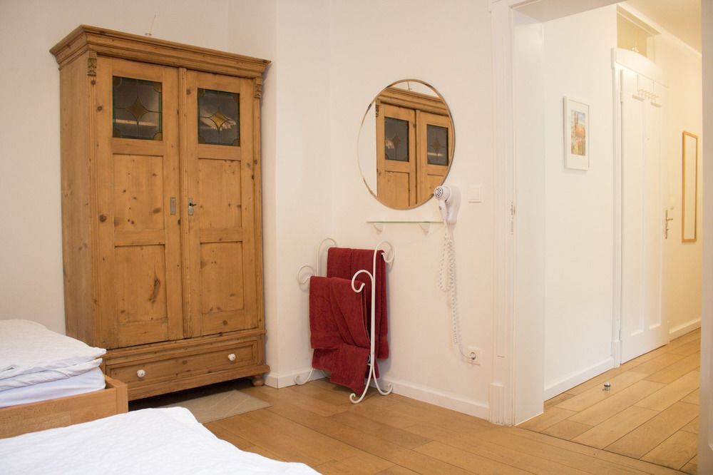 Vier Zimmer München Exteriör bild