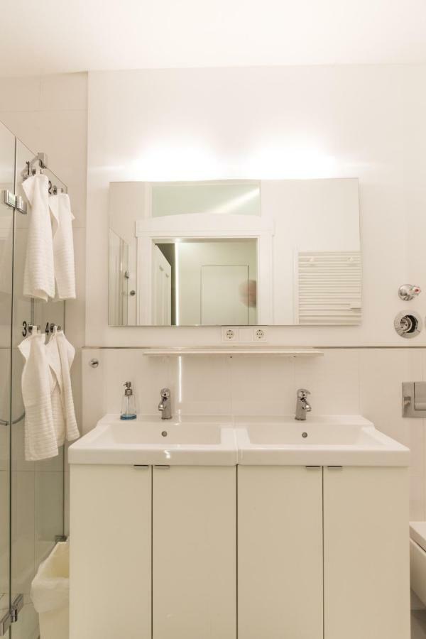 Vier Zimmer München Exteriör bild