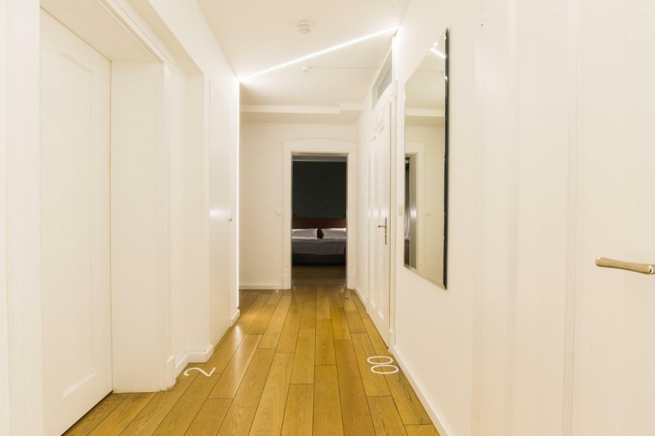 Vier Zimmer München Exteriör bild